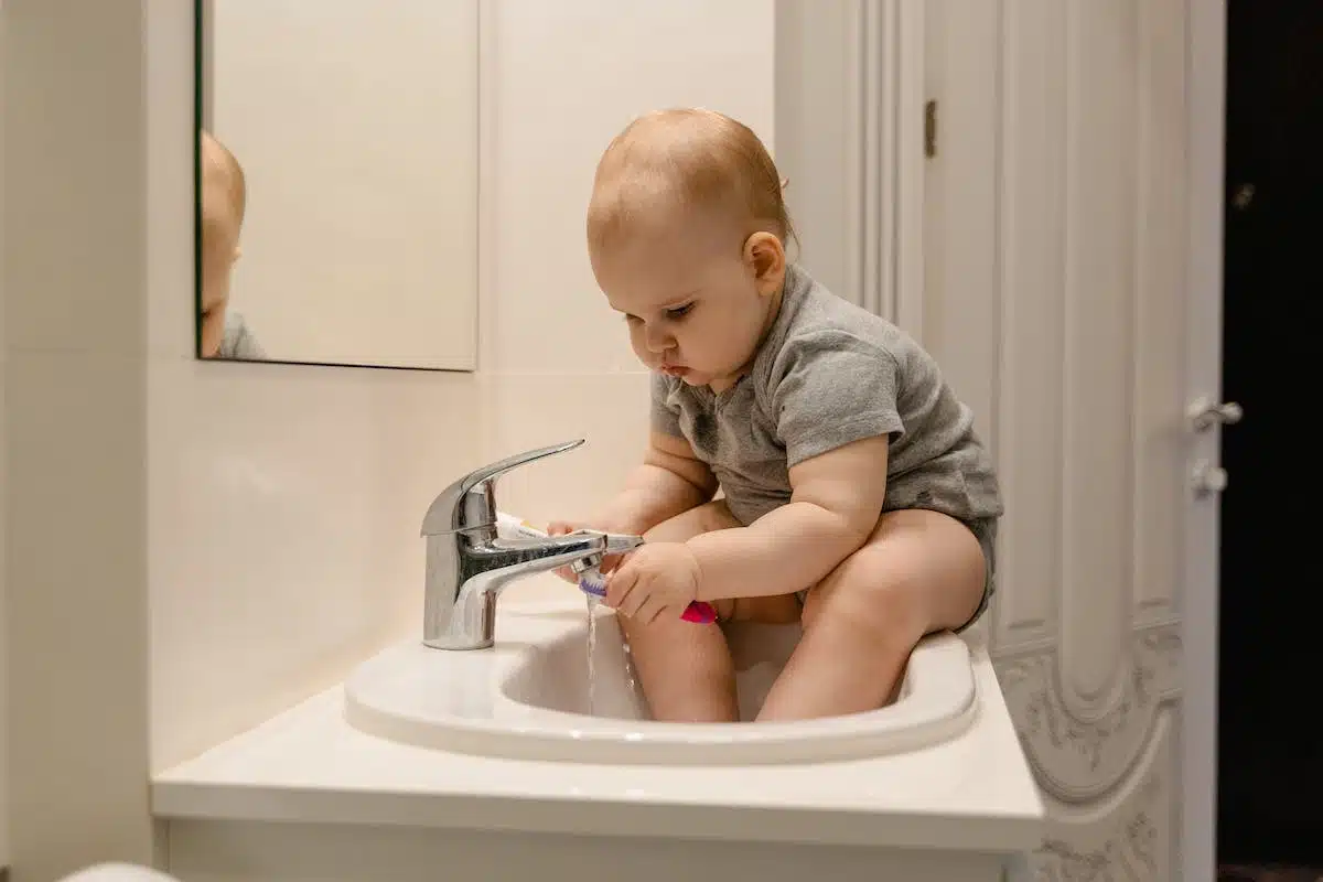 enfant  shampooing